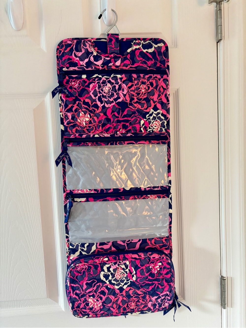 Vera Bradley Hanging Travel Organizer Bag in Pink Floral